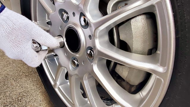 フリードのタイヤを交換する時期・費用